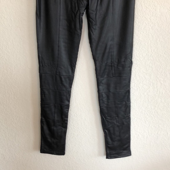 PLUSH Fleece Lined Liquid Moto Legging IN BLACK S - Picture 7 of 9